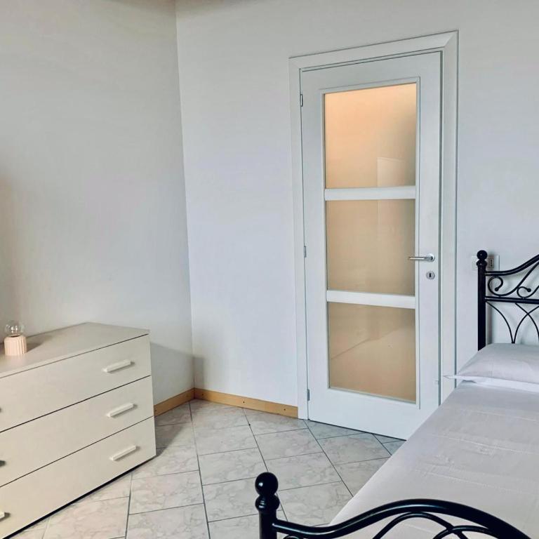 La Ca Rosa - Three-Bedroom House - 17