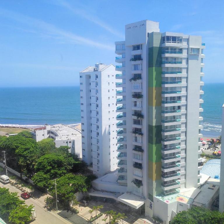 Cartagena Beach con vista al mar - Three-Bedroom Apartment - 11