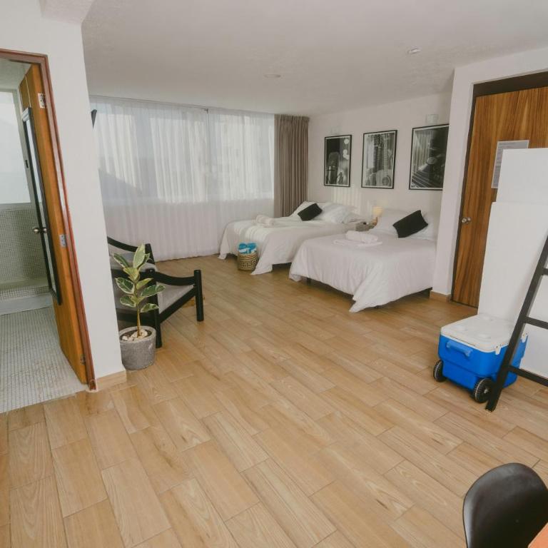 BeachView & Balcony 3905 - One-Bedroom Apartment - 8