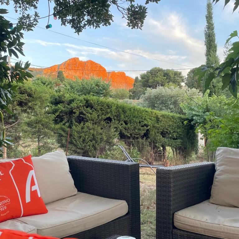Large private garden, quiet 2-bedroom apartment, air conditioning, wifi, parking - Appartement - 18
