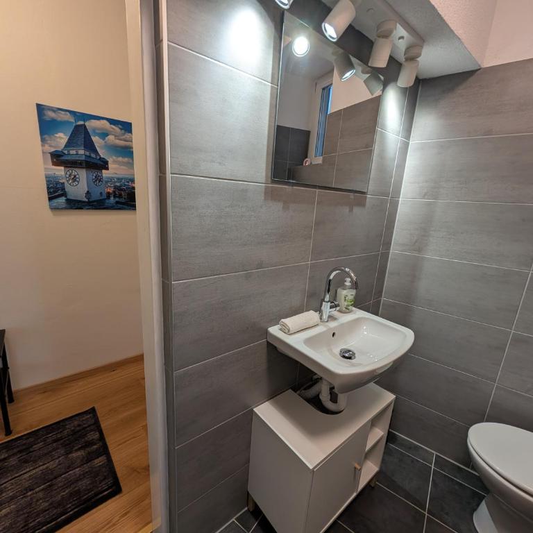 Flataid Apartment Prankergasse direkt beim Bahnhof - Apartment mit 2 Schlafzimmern - 9