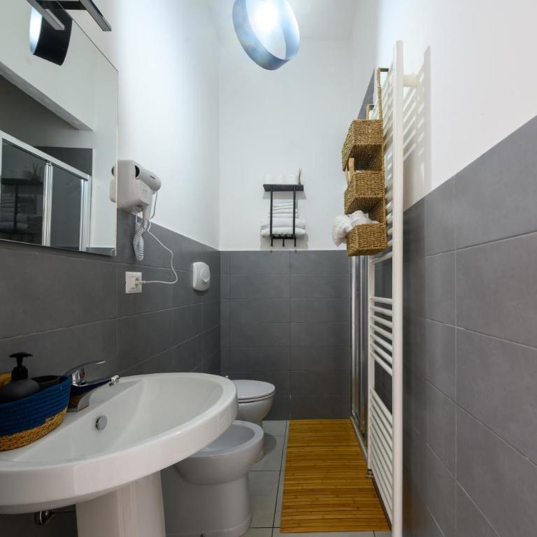Dimora Rudiae - Camera Matrimoniale con Bagno Privato - 12