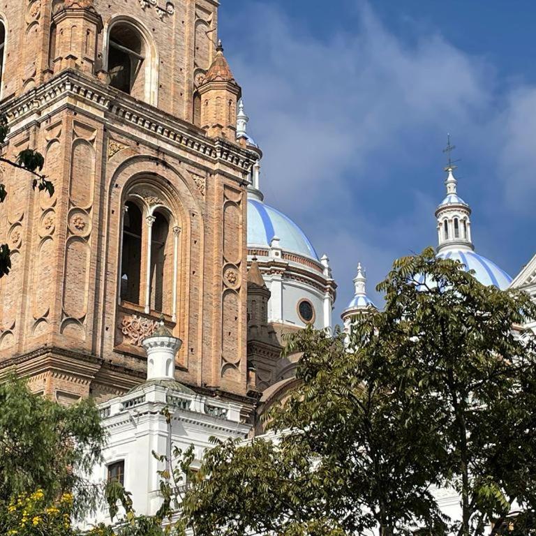 Fully Renovated Mezzanine for Digital Nomads - One-Bedroom Apartment - 11