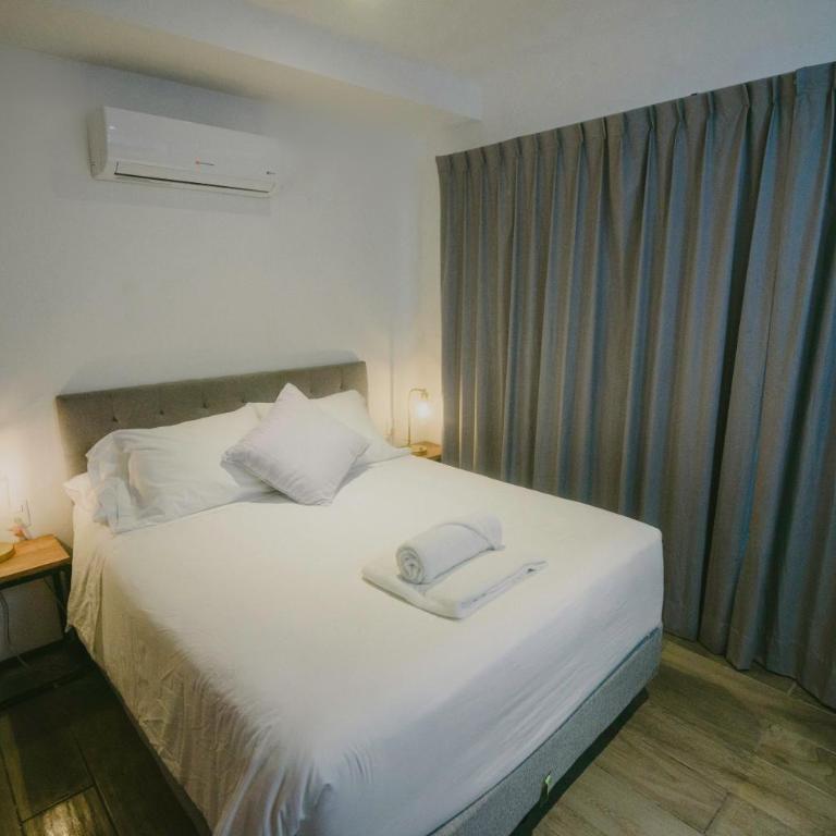 HotelZone L20 Beach Access - Loft - 40