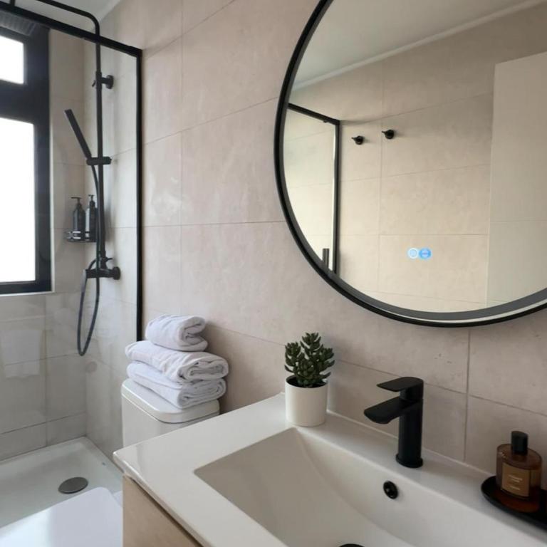 LUUM by Norus - Suite Apartment - 7
