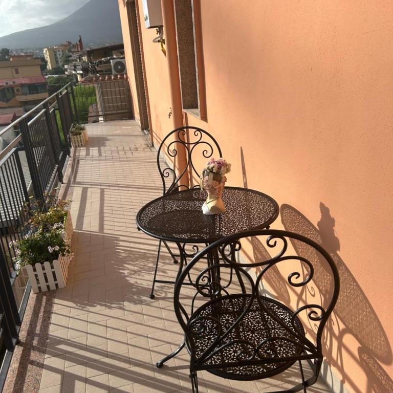 Pompei Regio - Appartamento con 2 Camere da Letto - 21