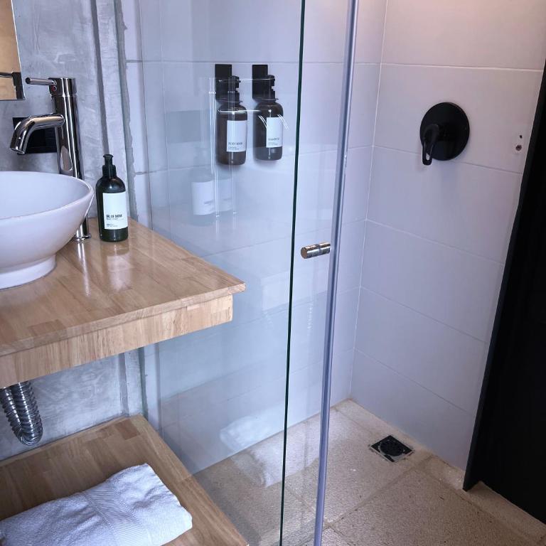 Stylish Stay near Lleras Park - Double Room - 2