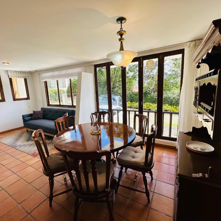 Bruma-Casa familiar cerca a la Plaza Ppal - Two-Bedroom House - 9