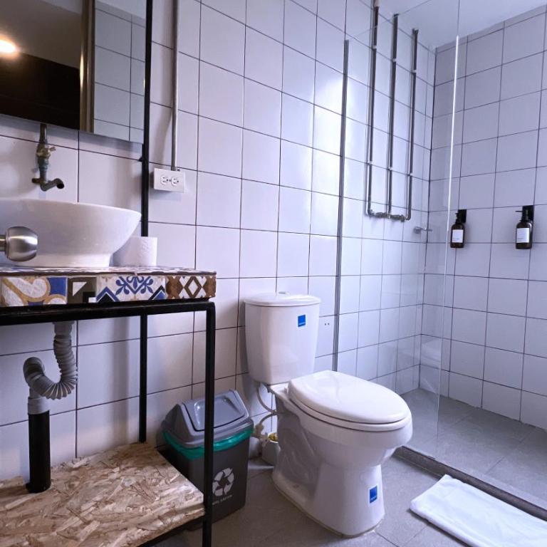 Stylish Stay near Lleras Park - Superior Double Room - 17