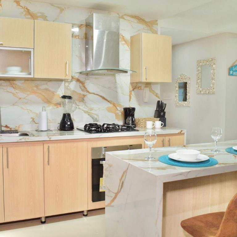 Exclusivo apartamento de lujo frente al mar en Los Morros, con acceso directo y privado a la mejor playa de Cartagena - Two-Bedroom Apartment with Balcony and Sea View - 4
