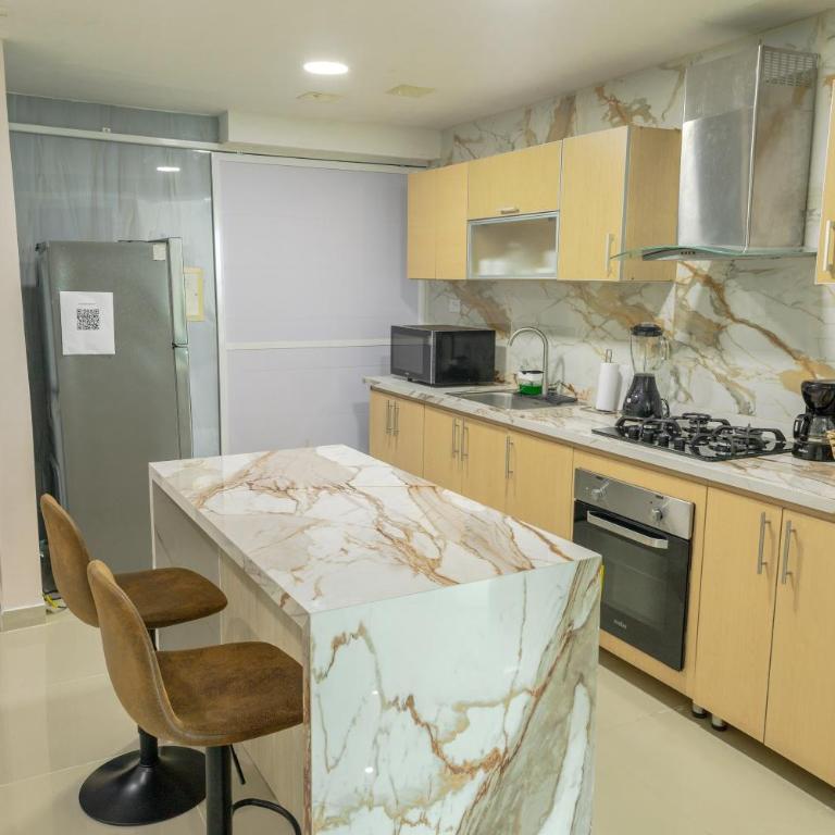 Exclusivo apartamento de lujo frente al mar en Los Morros, con acceso directo y privado a la mejor playa de Cartagena - Two-Bedroom Apartment with Balcony and Sea View - 5