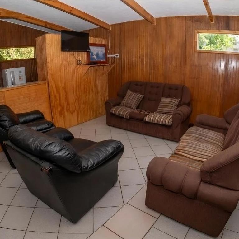 Habitaciones y Apartamentos el Caleuche El Tabo - Cottage - 7