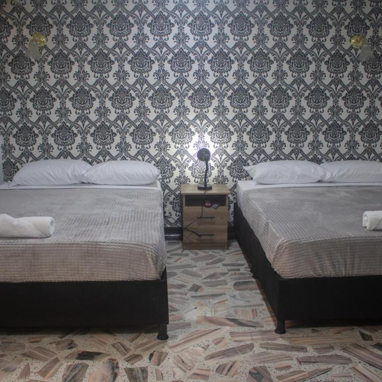 Casa Los Alpes - Twin Room with Private Bathroom - 3