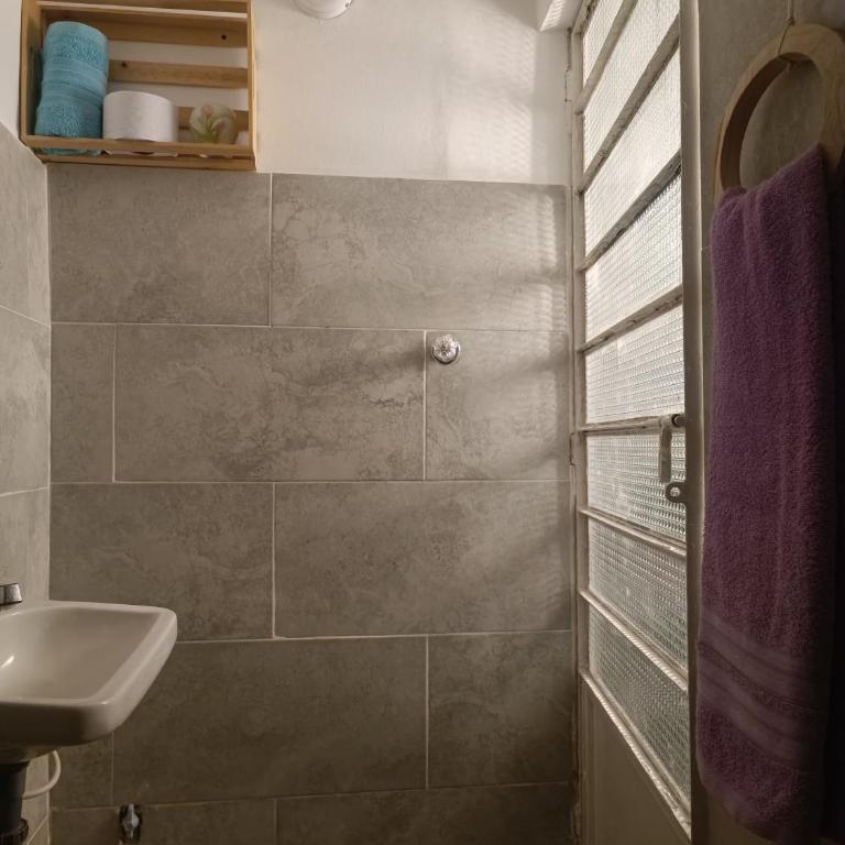 Apartamento pequeño independiente centro de Bogota cerca de todo - Apartamento de 1 dormitorio - 9