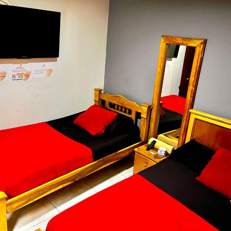 Hotel El Progreso - Económico, Central y Familiar en Armenia - Twin Room - 4