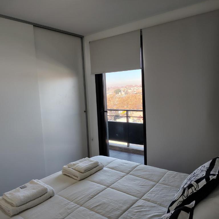 Departamento categoria godoy cruz - Apartamento de 2 dormitorios - 10