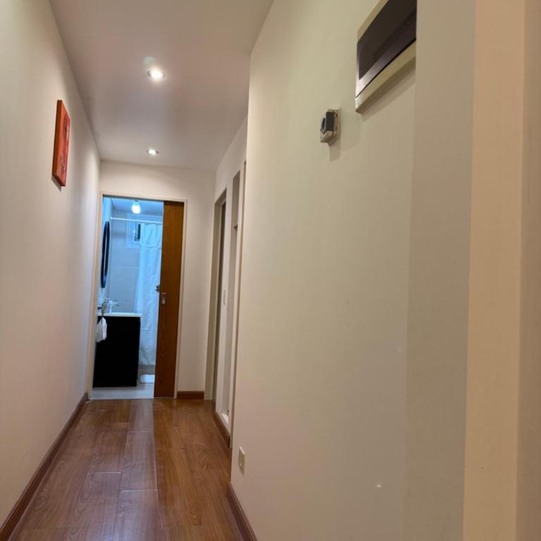 Tu espacio ideal en el corazón de Almagro con balcón super luminoso - Two-Bedroom Apartment - 4