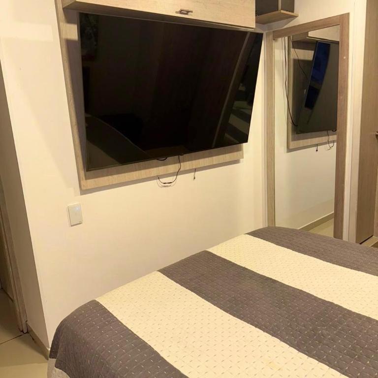 Apartamento súper dotado con aire acondicionado - Apartamento Superior con balcón - 8