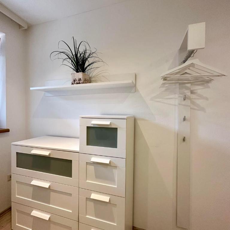 Appartement Seyrling Frajo - Apartment mit Bad - 70