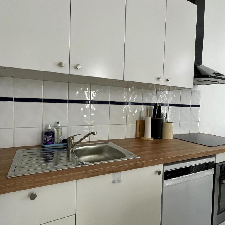 Central 2-bedroom flat with air conditioning Old Port - Opera - Appartement 2 Chambres - 12