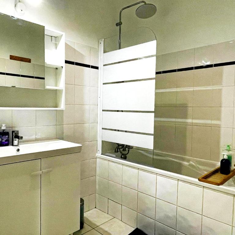 Central 2-bedroom flat with air conditioning Old Port - Opera - Appartement 2 Chambres - 20