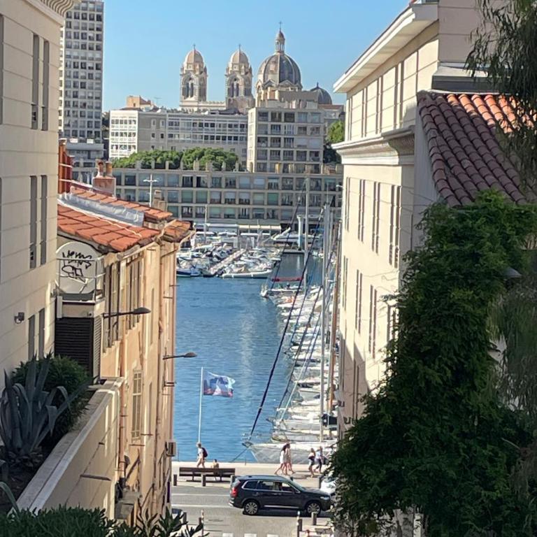 Central 2-bedroom flat with air conditioning Old Port - Opera - Appartement 2 Chambres - 26