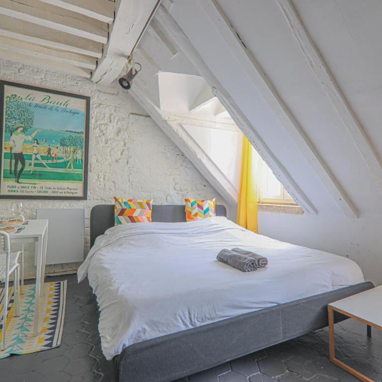 Studio Apartment-4P-City Centre Lescot With Netflix - Studio - 11