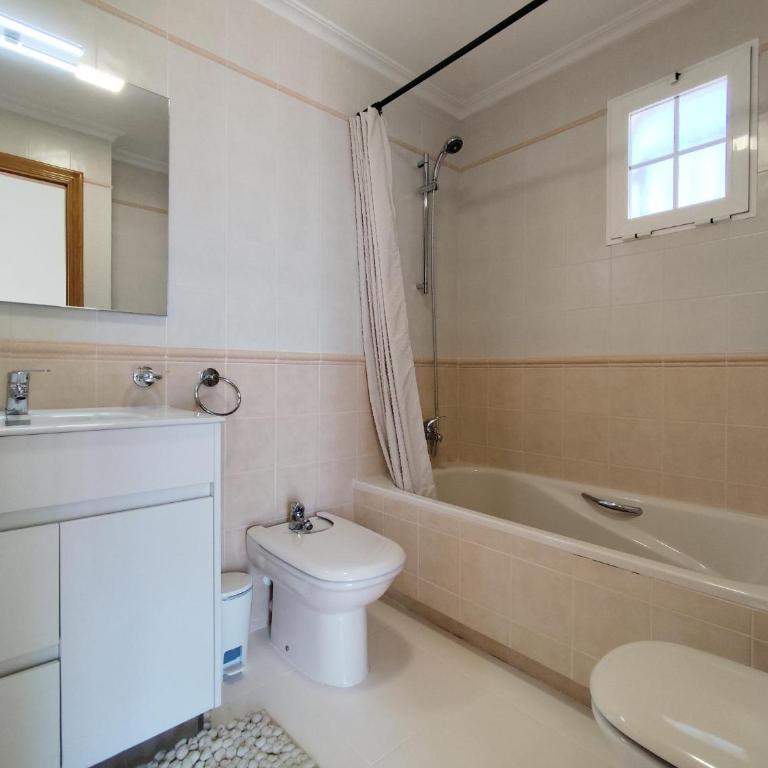Dúplex con piscina privada y BBQ R27 by Novadesta - Three-Bedroom Villa - 15