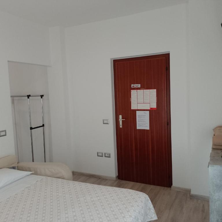 Villa Ester - Suite Familiare con Balcone - 9