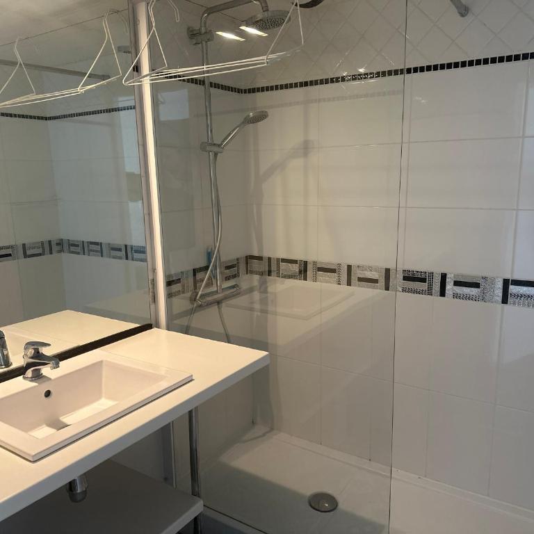 Studio moderne avec piscine, vue panoramique Biarritz - FR-1-239-1143 - Apartamento de 1 dormitorio - 8