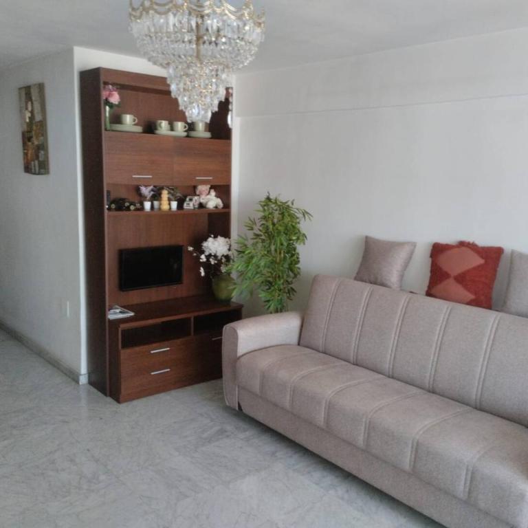 Prime Location! Flat with Sea View -Near Nightlife - Apartamento 1 dormitorio con vistas al mar y terraza - 4