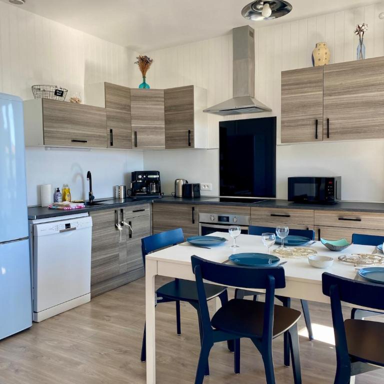 Bel appartement en hyper-centre - linge inclus - Appartement 3 Chambres - 13