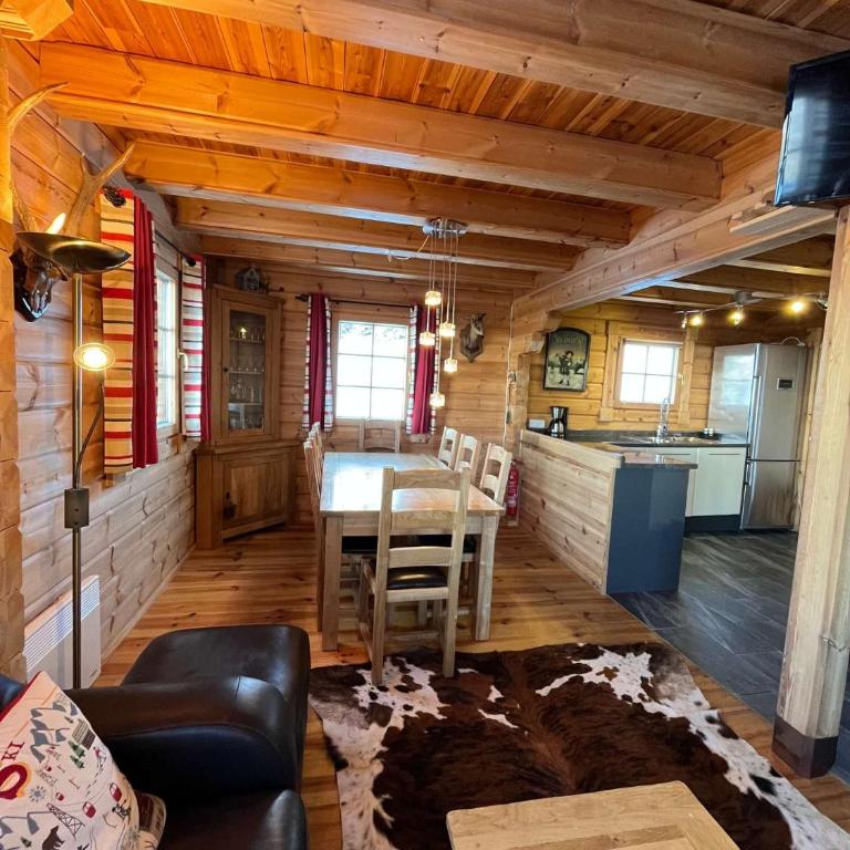 Chalet de Sophie sur piste / ski aux pieds - Chalet - 10