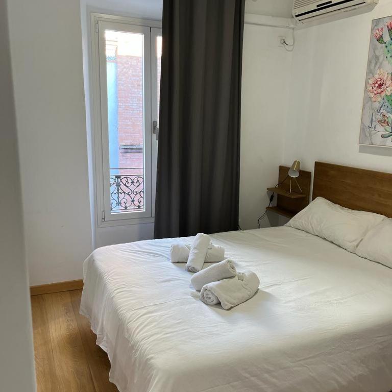 Alameda Corner - Deluxe Double Room - 15