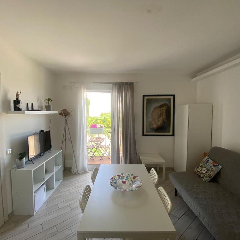 Villa Priscilla - Appartamento con 1 Camera da Letto, Balcone e Vista Mare - 3