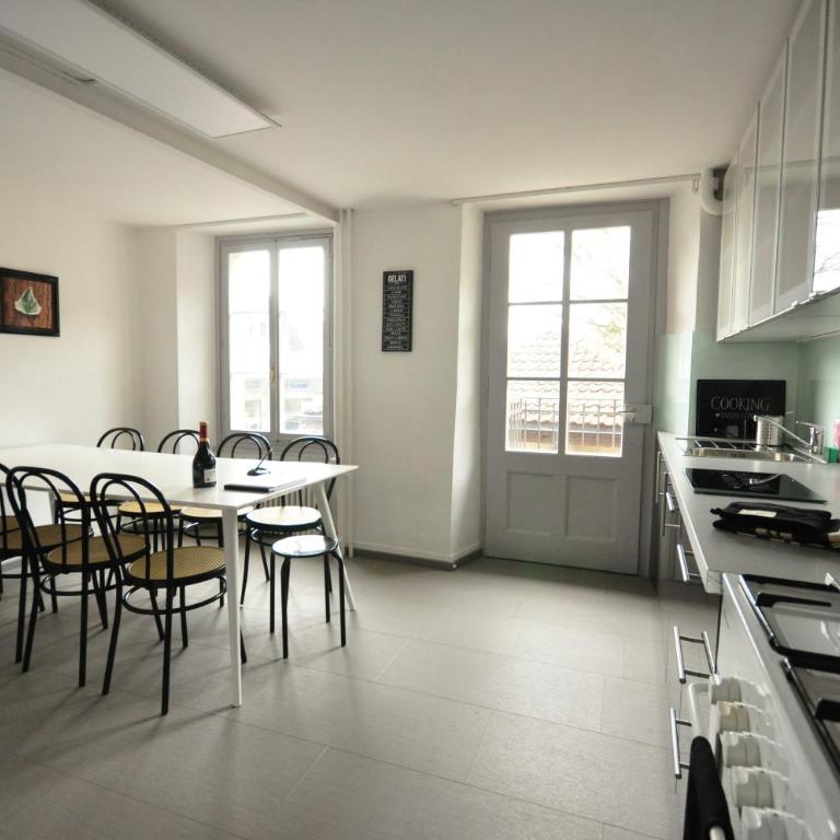 Townhouse II Sleeps 12 guests Central - Apartment mit Terrasse - 3