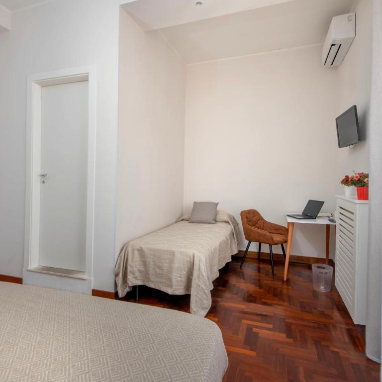 LE STANZE DI PARTENOPE - Deluxe Triple Room - 11