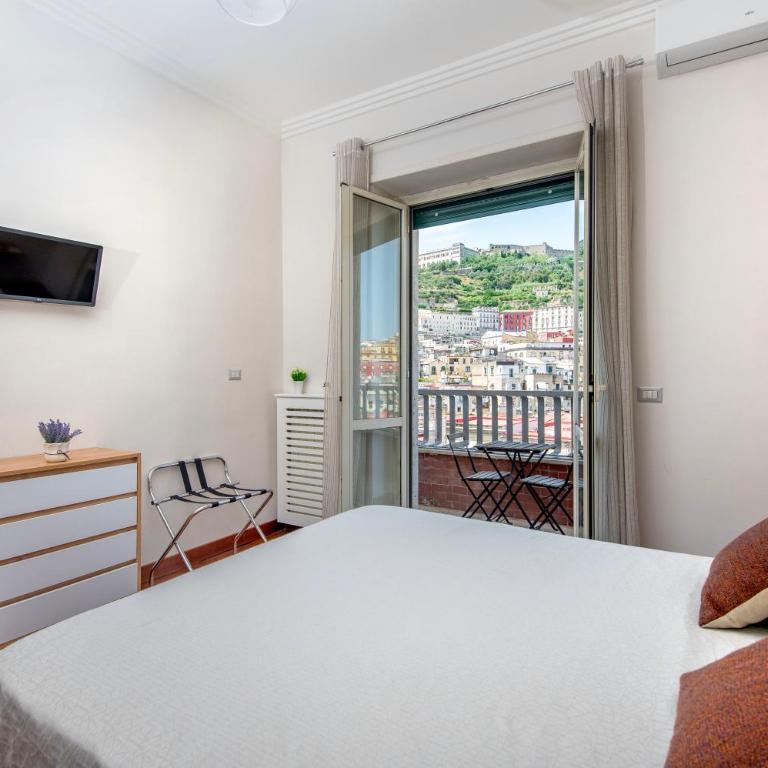 LE STANZE DI PARTENOPE - Deluxe Double Room with Balcony - 1