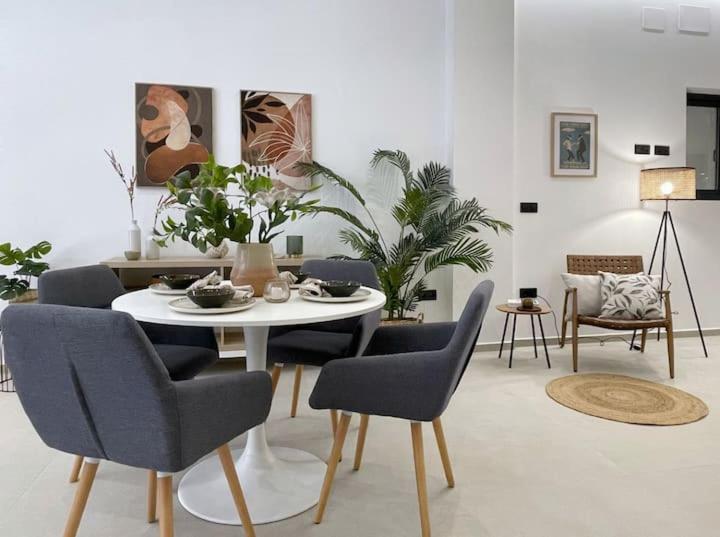 Sunny Stay Valencia 4 pax wifi - Two-Bedroom Apartment - 9