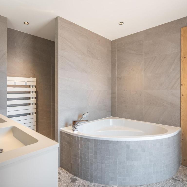 Apartment La Chouette Les Belleville - by EMERALD STAY - Appartement - 6