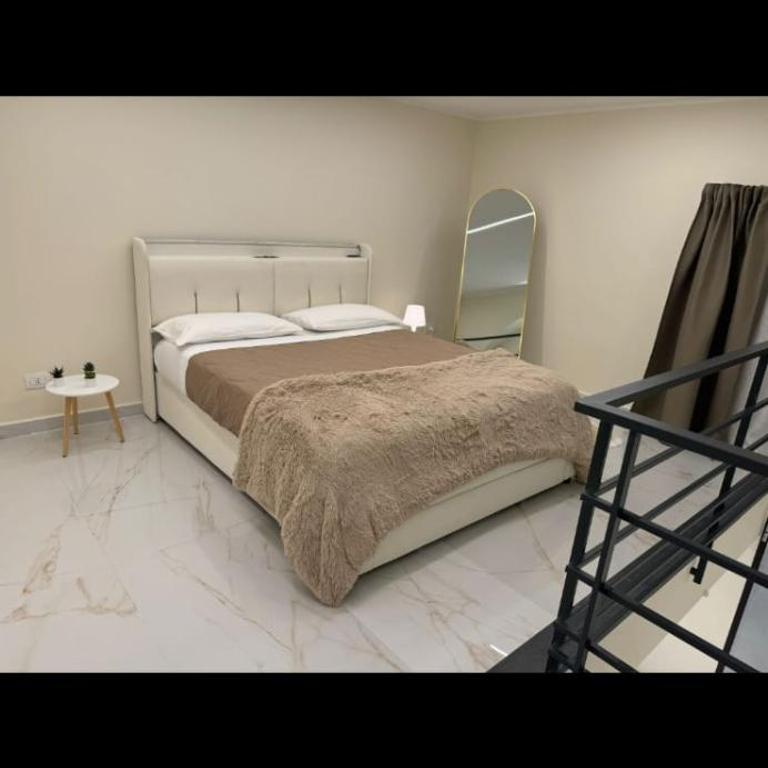 Lombardo House - Appartamento con 2 Camere da Letto - 11