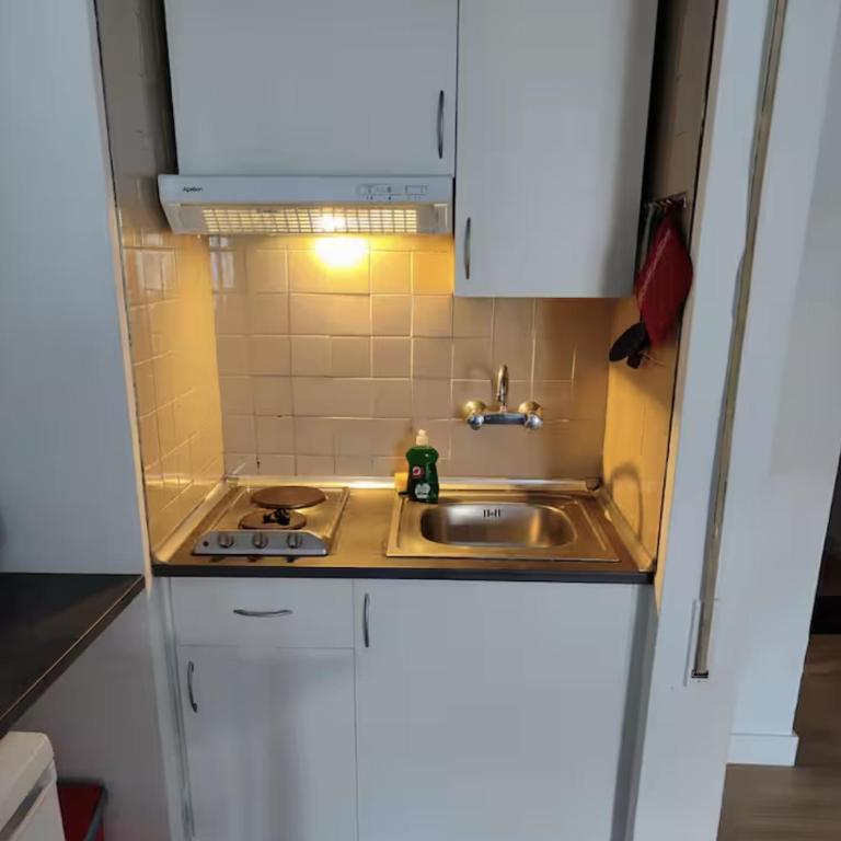 Central Studio with Rooftop Pool - Apartamento de 1 dormitorio - 6