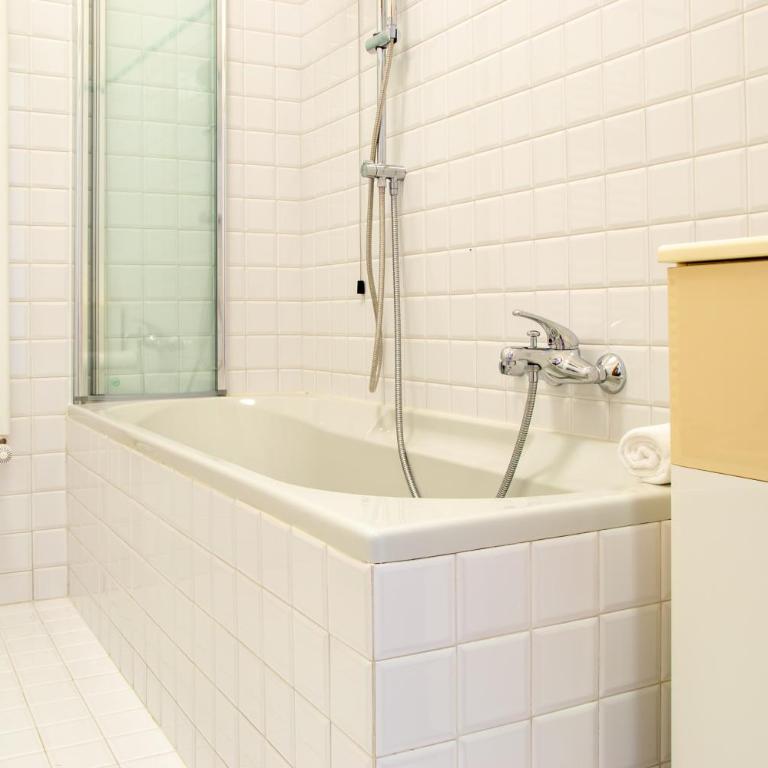 Welc-ōM Marsala Apartment - Two-Bedroom Apartment - 4