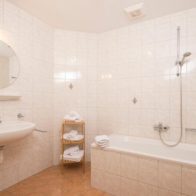 Appartements Huber - Apartment mit 1 Schlafzimmer und Balkon - 4