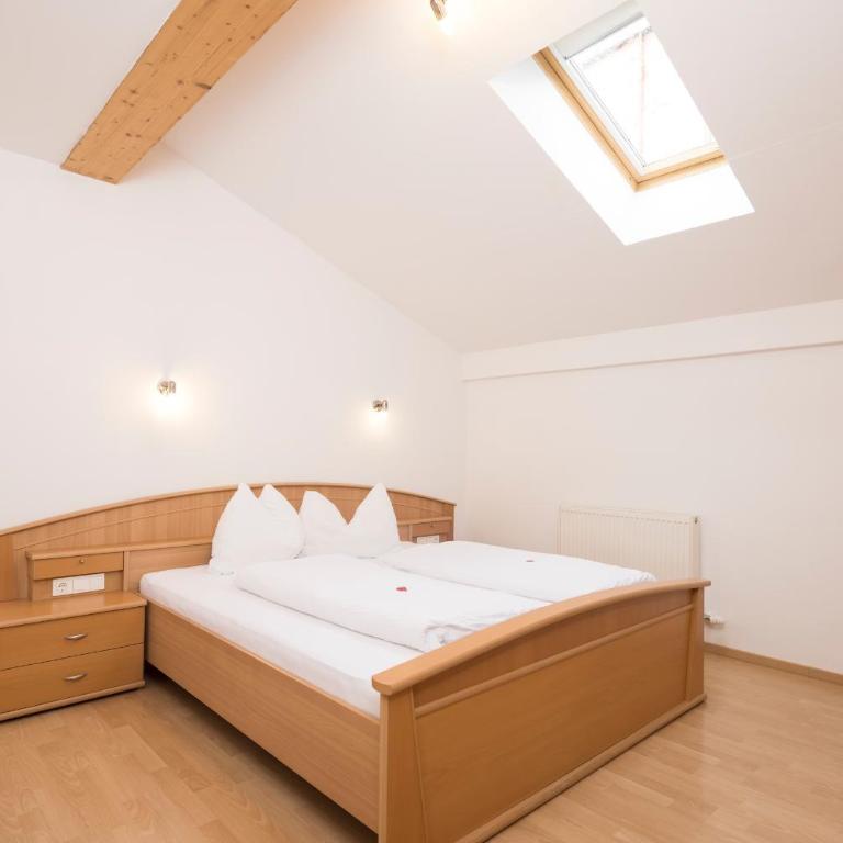Appartements Huber - Apartment mit 1 Schlafzimmer und Balkon - 2