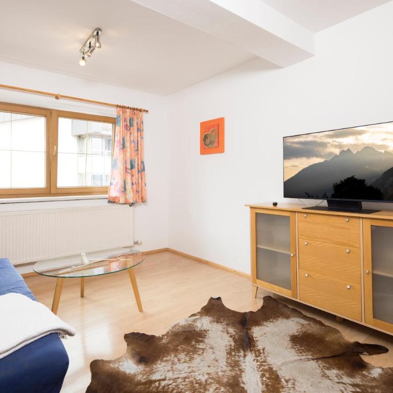 Appartements Huber - Apartment mit 2 Schlafzimmern und Bergblick - 3