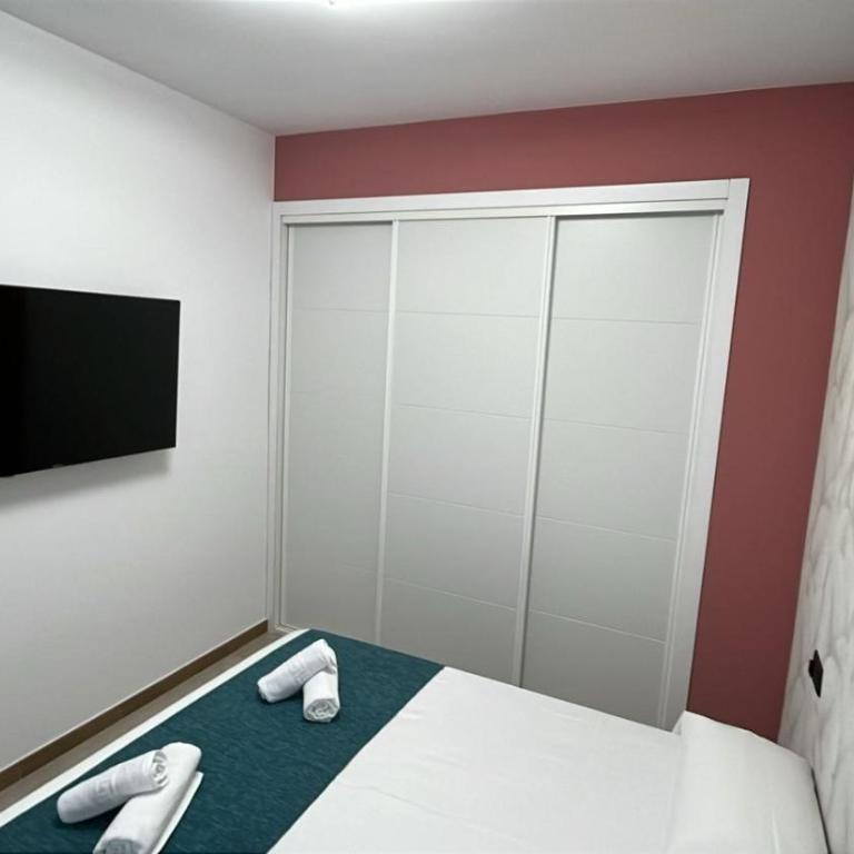 Chloe37 - Two-Bedroom Apartment - 22