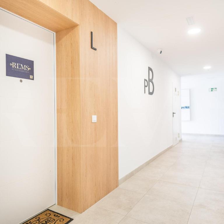 Urban retreat with patio and cinema REMS - Apartamento de 1 dormitorio - 15