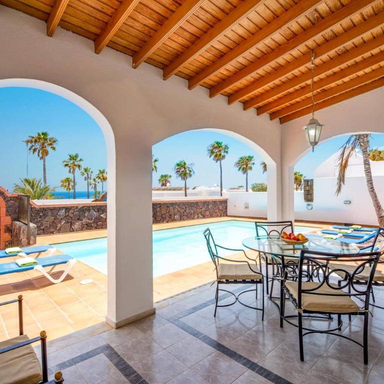 Villa Nino by Villa Plus - Villa - 14