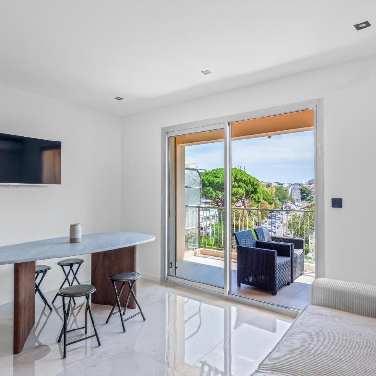 Les étoiles centre Juan Les Pins 6 couchages - Apartment mit 2 Schlafzimmern - 7